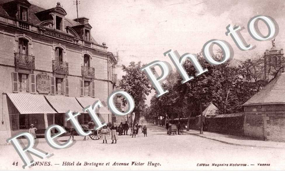 Hotel de Bretagne et avenue Victor Hugo