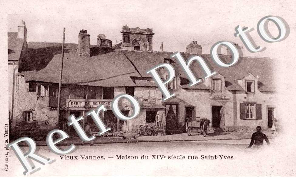 Maison du XIV eme rue saint Yves