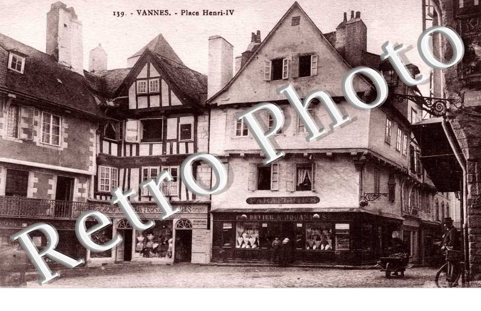 Place Henri IV