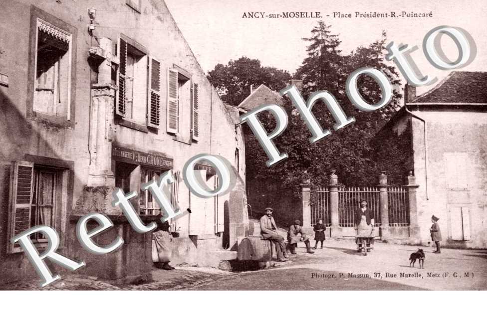 Place du President R. Poincare
