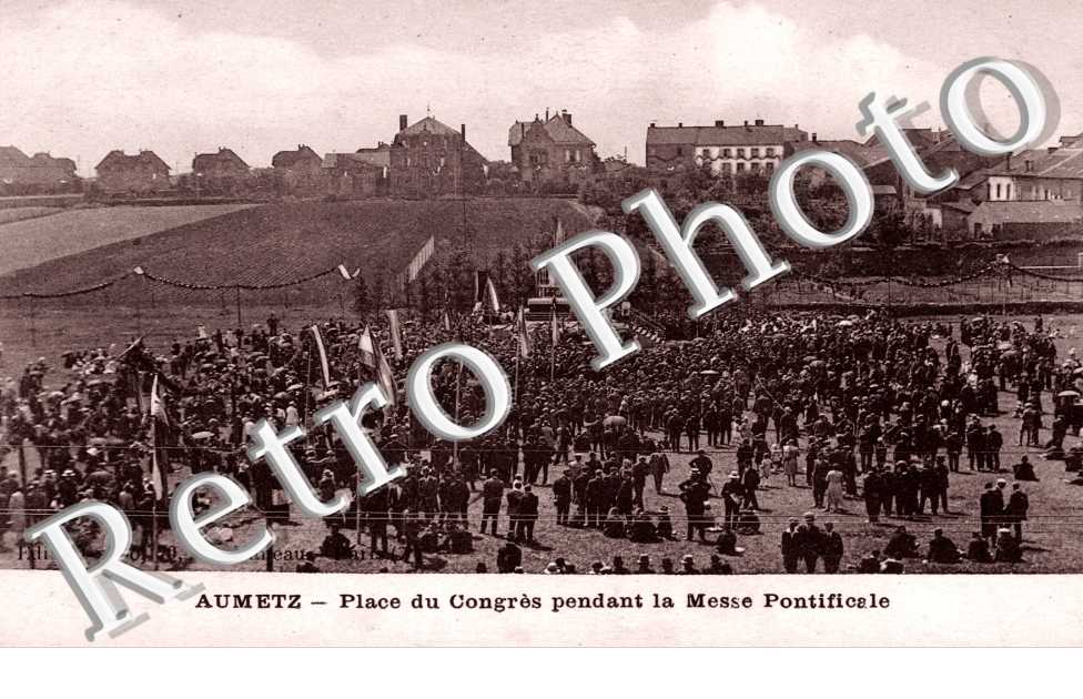 place du congres pendant la messe pontificale