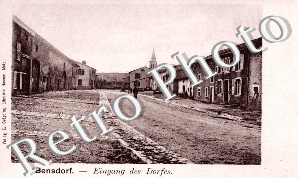 eingang des Dorfes
