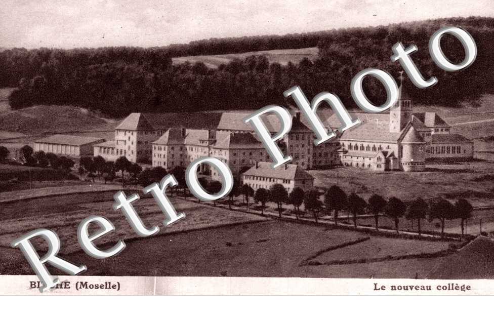 Le Nouveau College