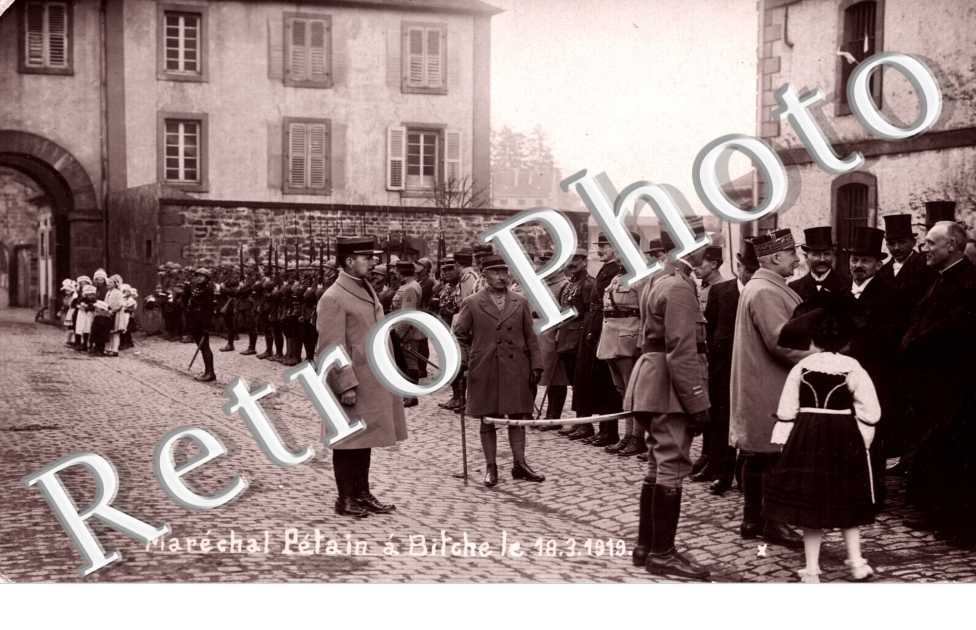 Marechal Petain a Bitche le 18. 3. 1919