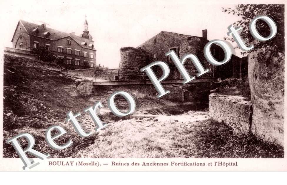 ruines des anciennes fortifications et l'hopital