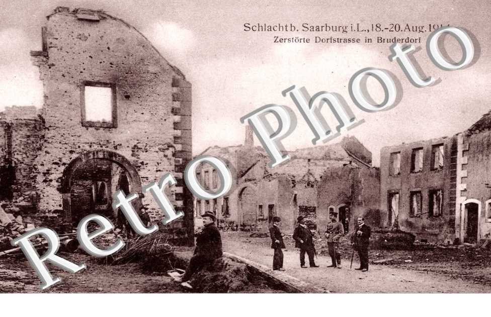 Schlacht bei Saarburg i. L. 18-20 Aug. 1914 - Zerstorte Dorfstrasse in Bruderdorf