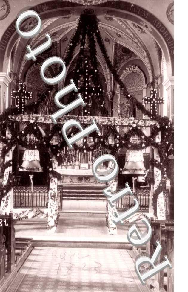 Interieur de l&#039;eglise