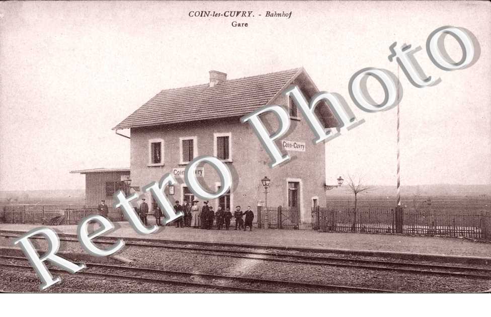 Bahnhof, Gare