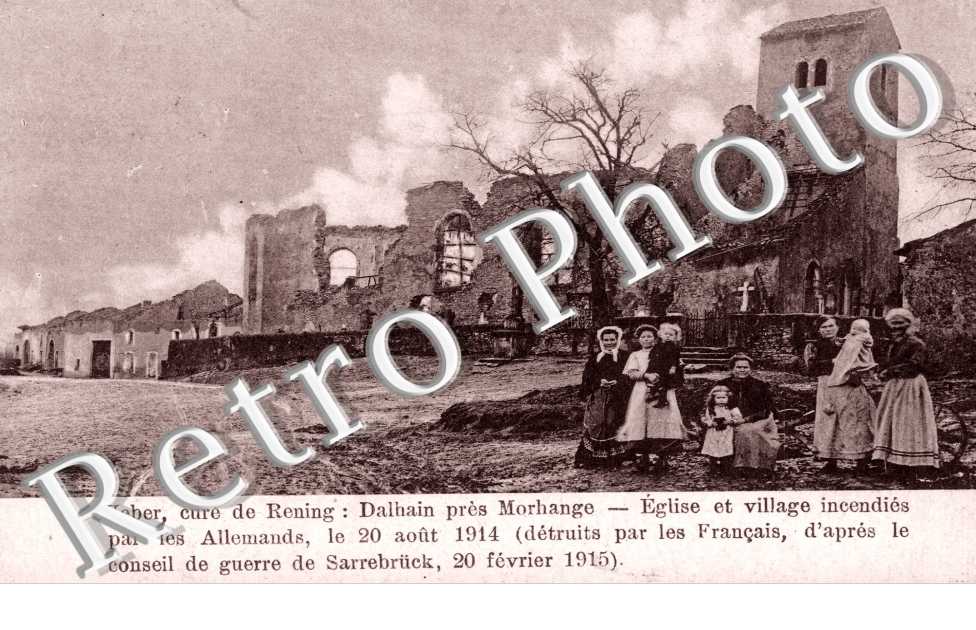 Eglise et village incendies