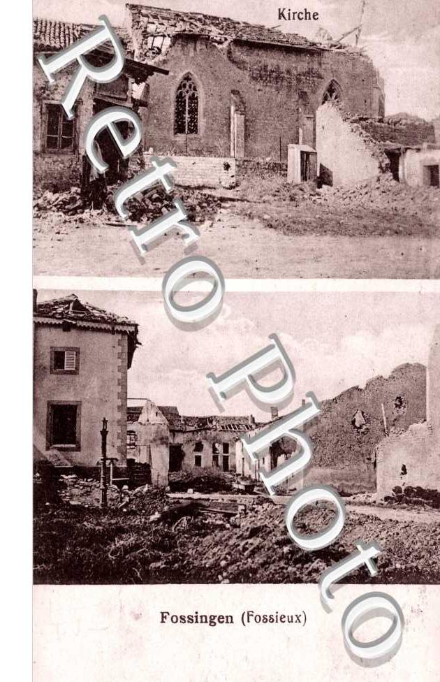 Vue des maisons en ruines et l&#039;Eglise