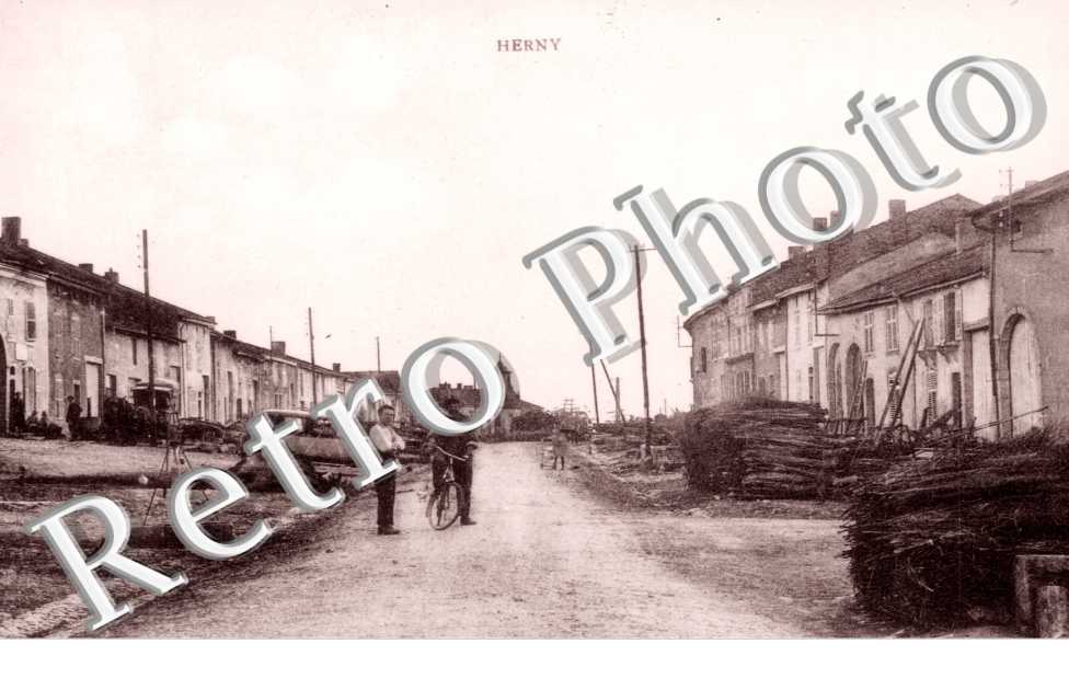 UNE RUE