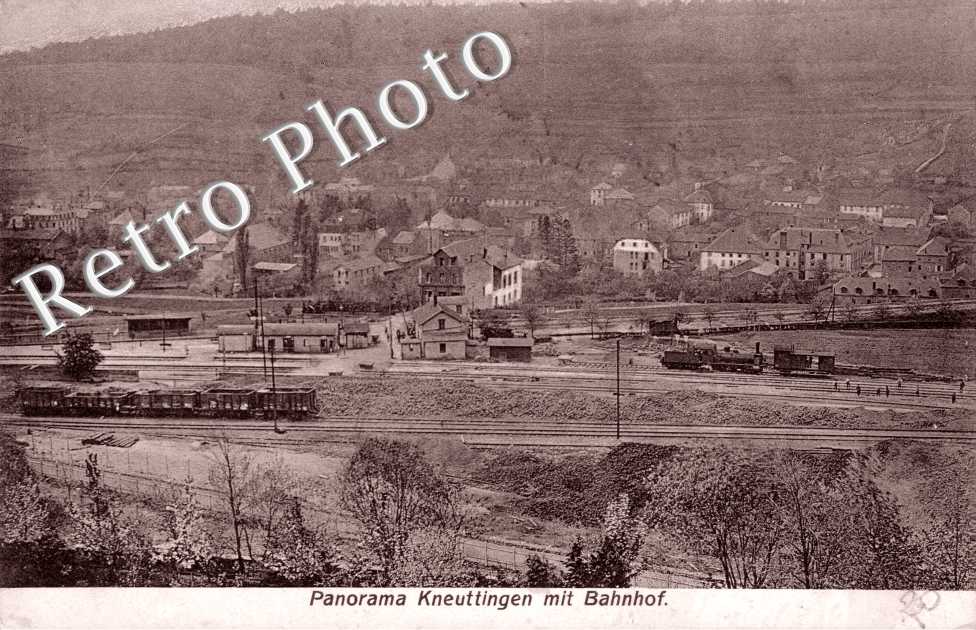 Panorama mit Bahnhof