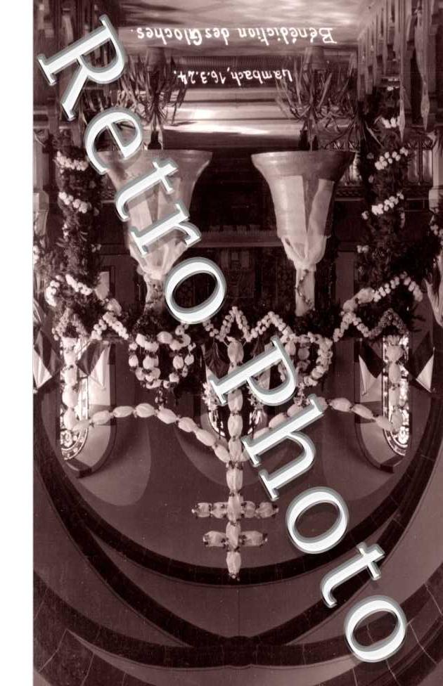 Interieur de l&#039;eglise, benediction des Cloches