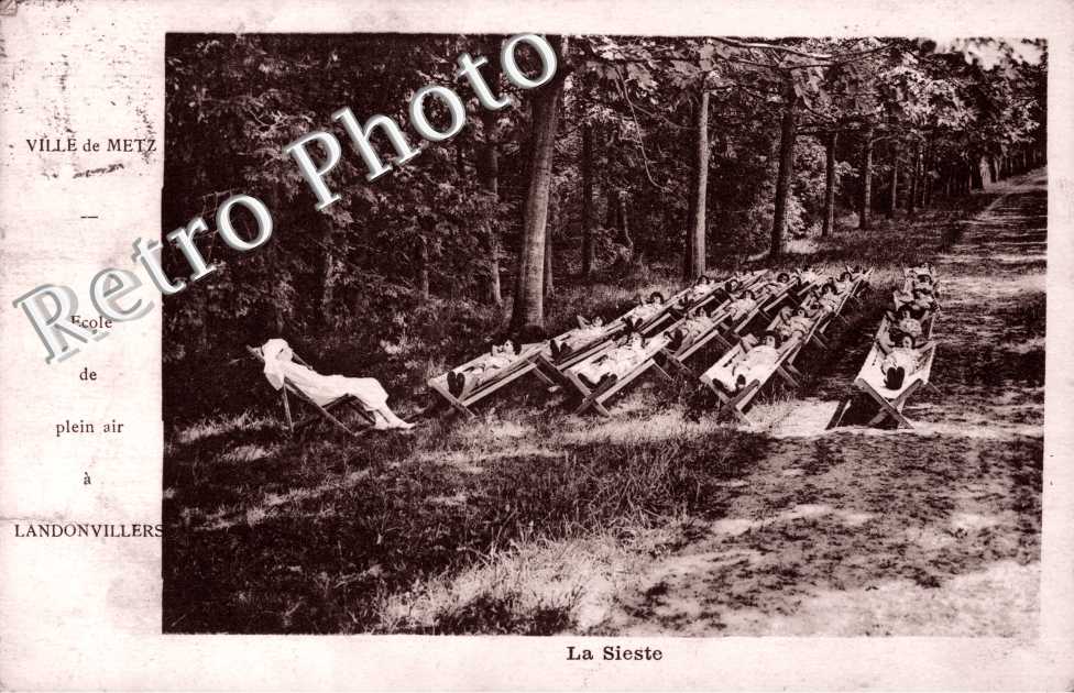 Ecole de plein air, la sieste