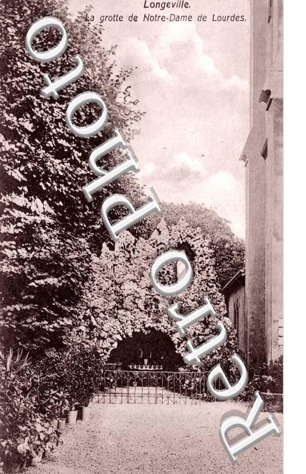 la grotte de Notre Dame de Lourdes