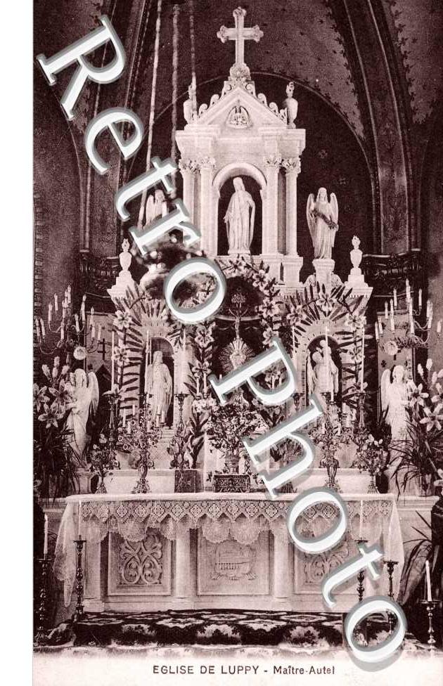 Eglise et Maitre Autel
