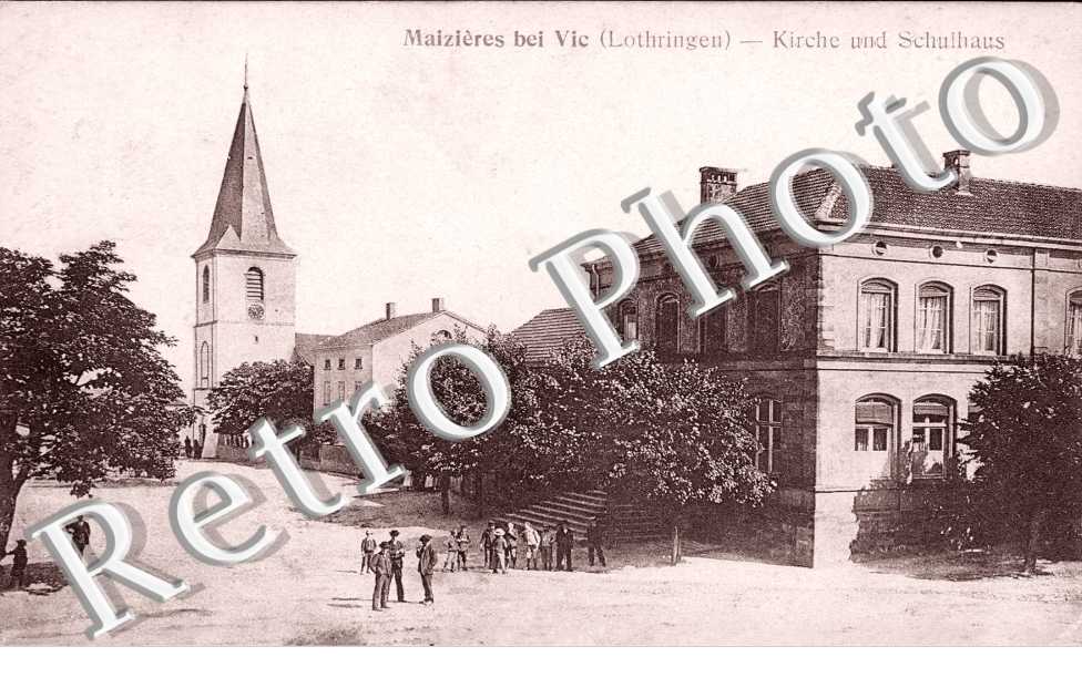 Kirche und Schulhaus