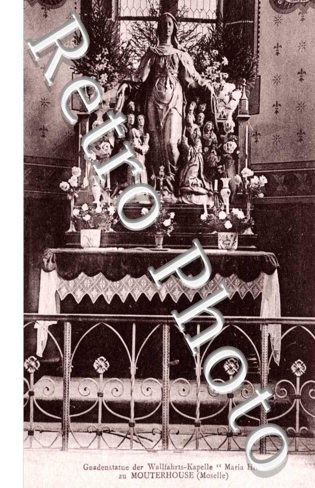 Gnadenstatue der Wallfahrts-Kapelle "Maria Hilf "