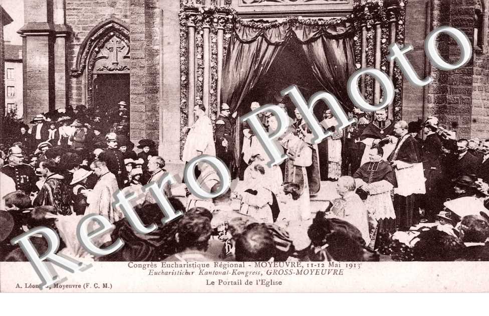 congres Eucharistique 11-12 mai 1913 Le portail de l'eglise
