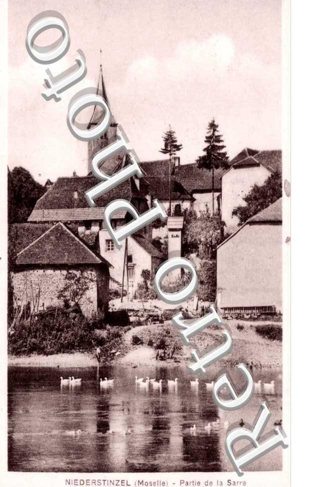 Totalansicht, Bahnhof, Ruine Klein Gerolseck