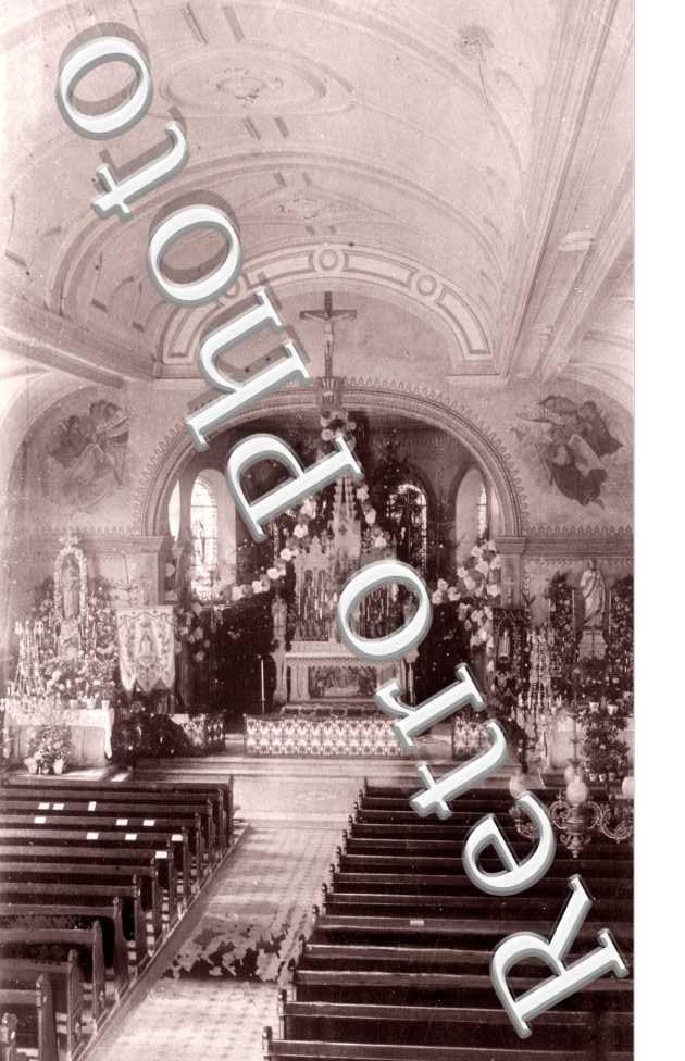 Interieur de l&#039;eglise