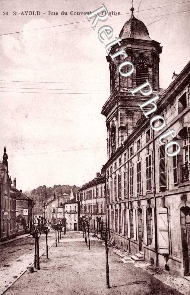 Rue du Couvent et l&#039;Eglise