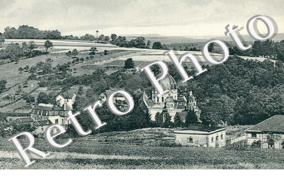 Gesamptansicht und Maria Hilf Kapelle