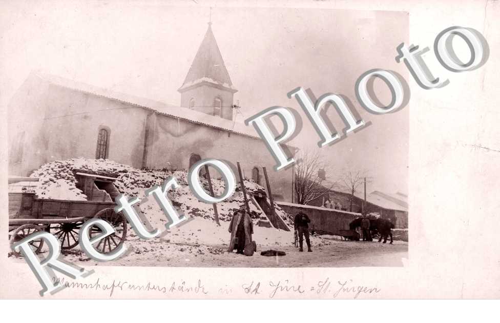 les abords de l&#039;eglise sous la neige en 1915