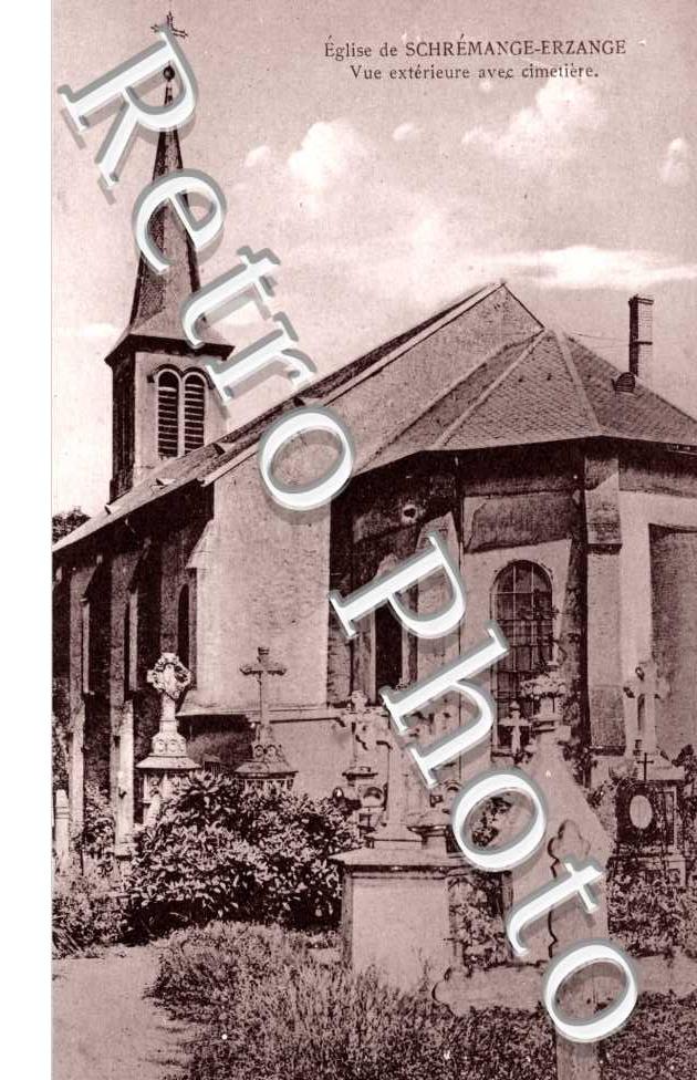 Schremange Erzange  vue exterieure de l&#039;eglise avec cimetiere