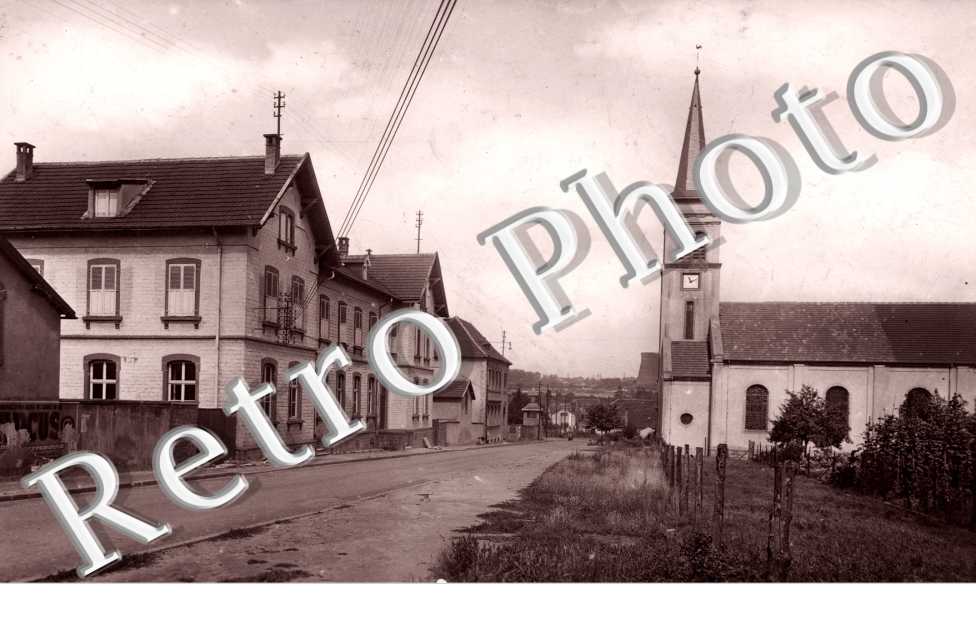 Ecole et Eglise de Verrerie-Sophie