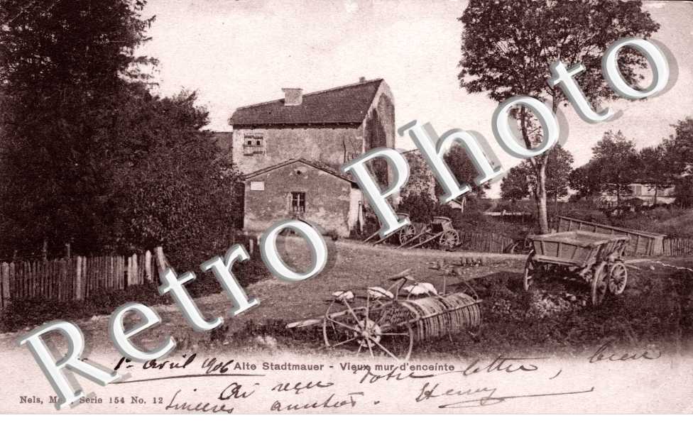 vieux mur d'enceinte
