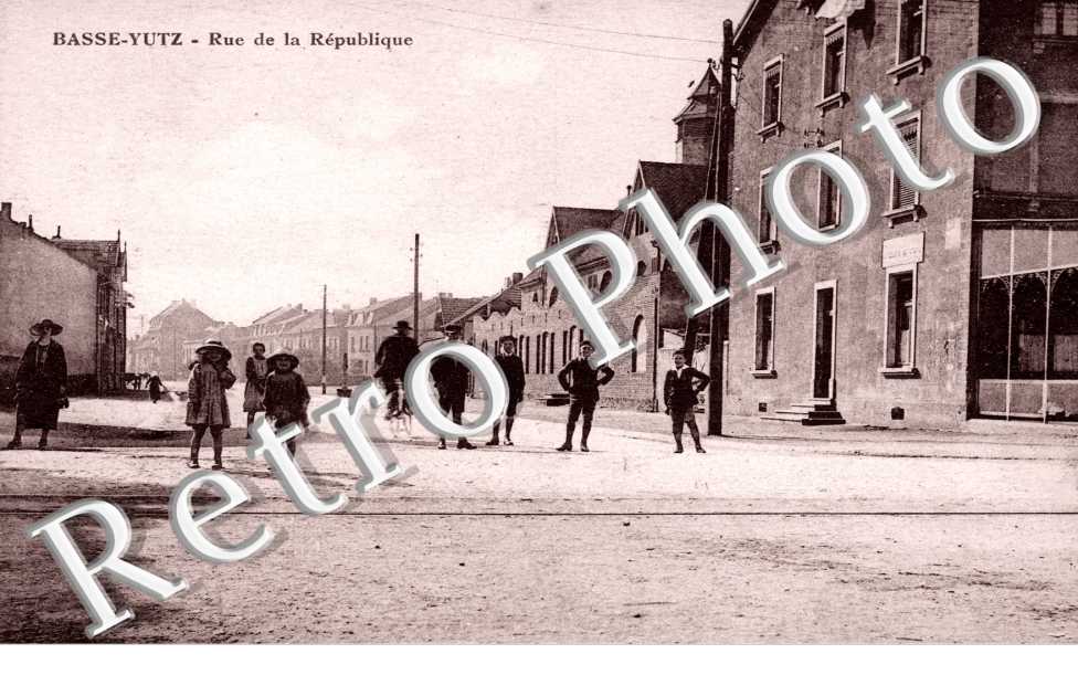 Basse Yutz  rue de la Republique