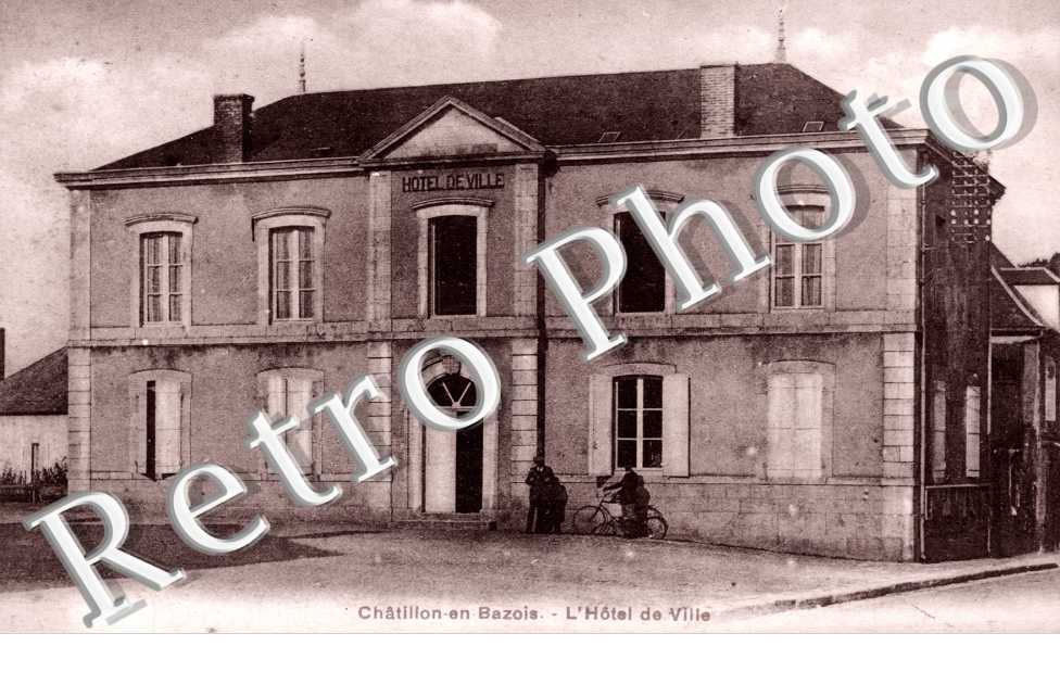 L'Hotel de Ville