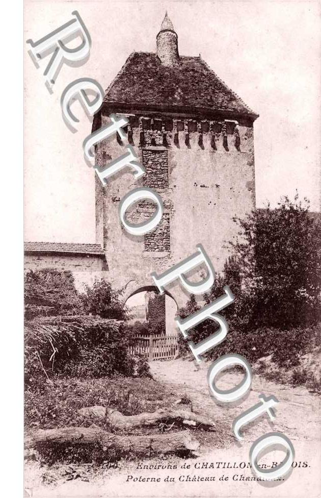 Porterne du chateau de Chandioux