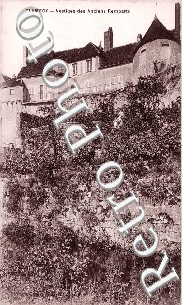 Vestiges des Anciens Remparts