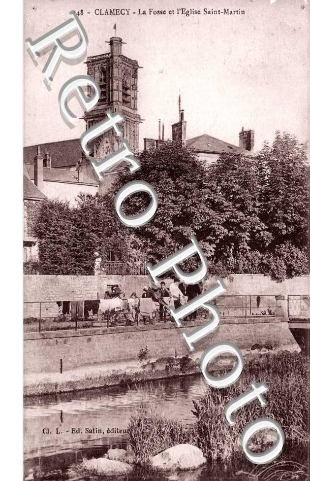 la fosse et l&#039;Eglise Saint Martin