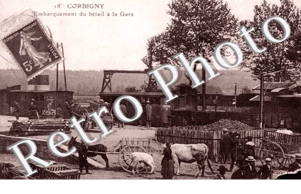 Embarquement du betail a la Gare