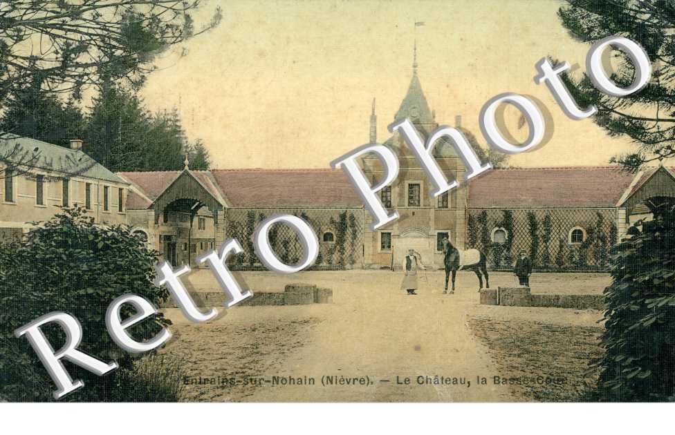 Chateau, la Basse Cour