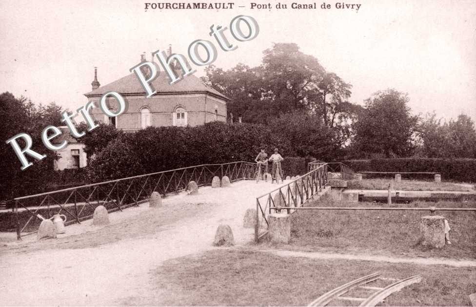 Le Pont du Canal de Givry