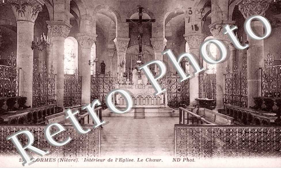 Interieur de l&#039;Eglise - le Choeur
