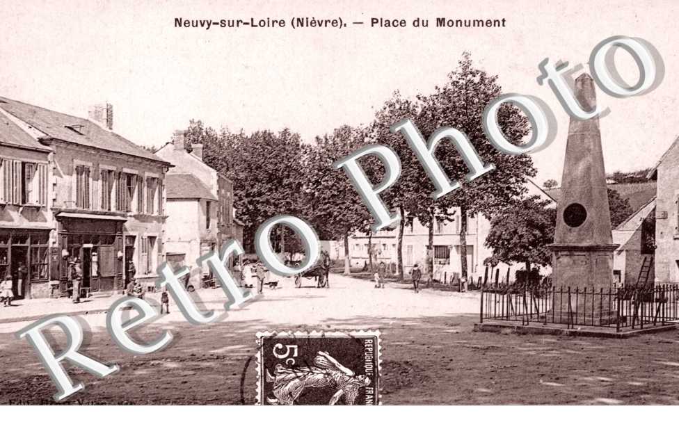Place du Monument