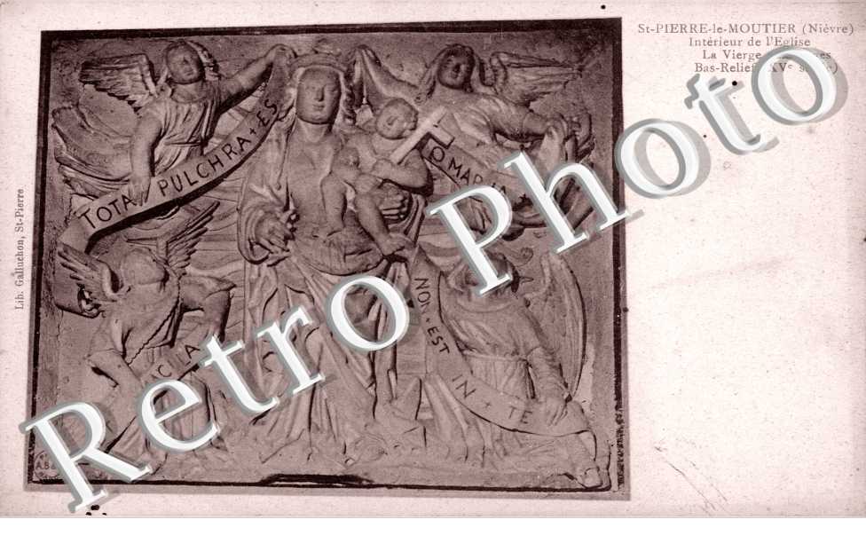 intérieur de l'église - Bas Relief