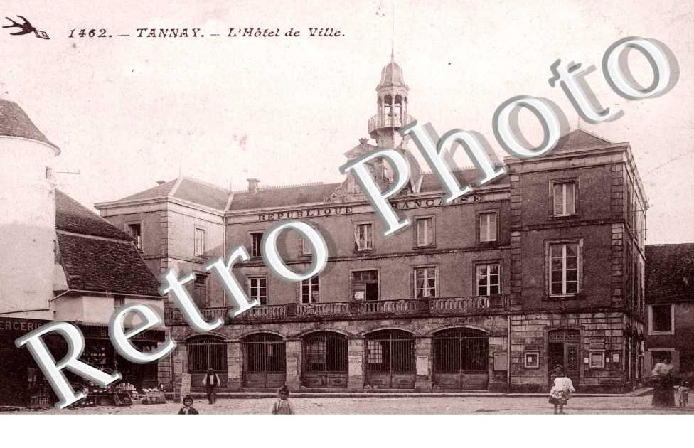 L'Hotel de Ville