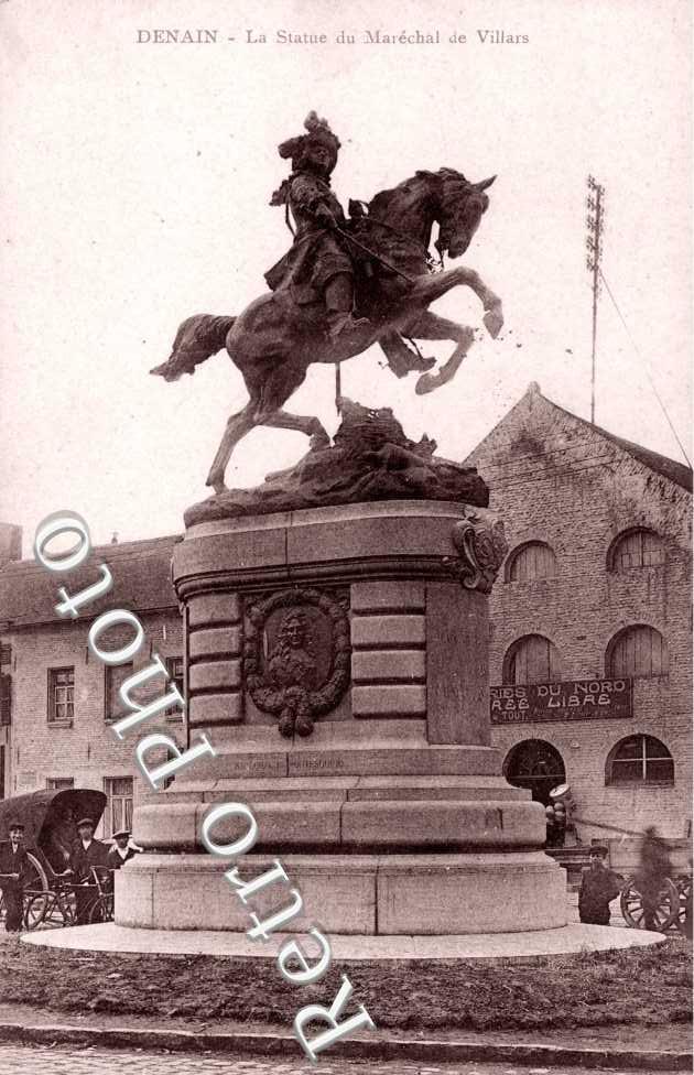 La Statue du general de Villars
