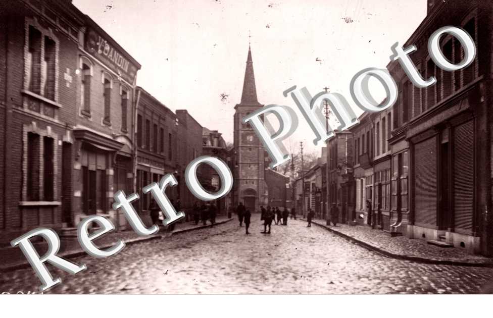 Grande rue et Eglise