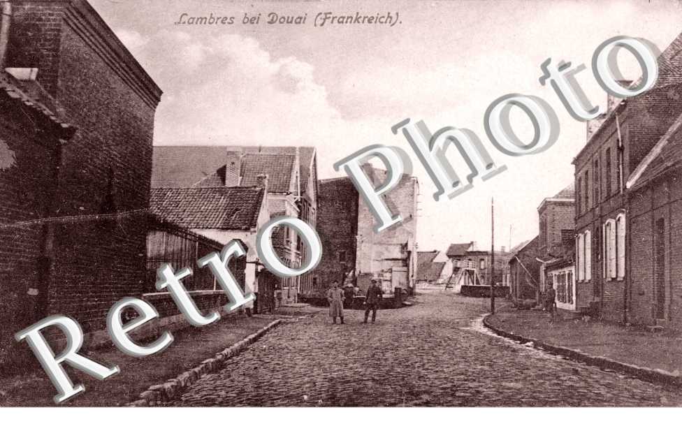 une rue du village