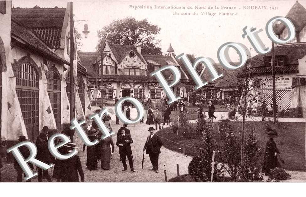 Exposition Internationale du Nord de la France - Un coin du village Flamand