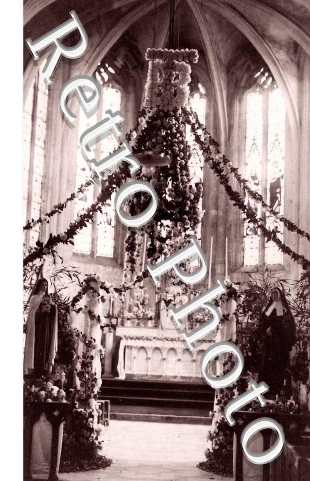 Interieur d&#039;Eglise  Inuaguration 1927