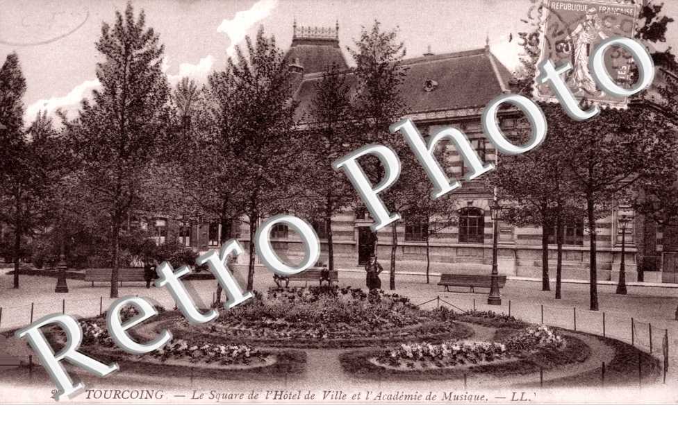 le qsquare de l&#039;Hotel de Ville et l&#039; Academie de Musique