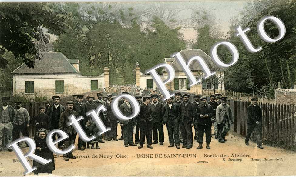 Usine de Saint Epin   -  sortie des ateliers